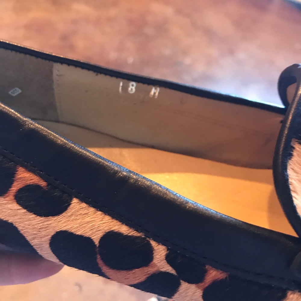Vaneli Leopard 🐆 Loafers - Picture 3 of 5